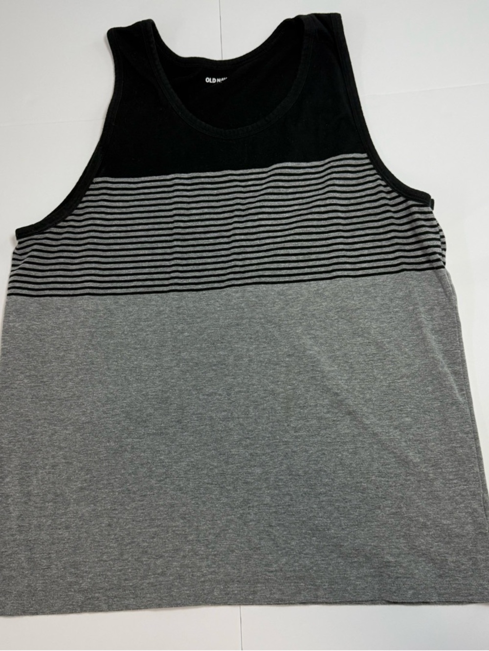 Old Navy Men's Black & Gray Striped Tank Top size L